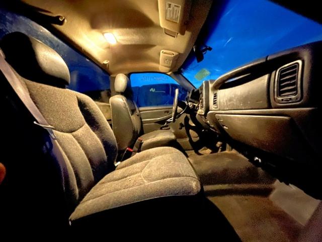 Photo 5 from auction – 2004 GMC NEW SIERRA with VIN 1GTEC14T64E200333