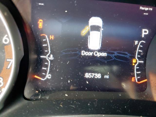 Photo 8 from auction – 2018 JEEP COMPASS LA with VIN 3C4NJDBB1JT313328