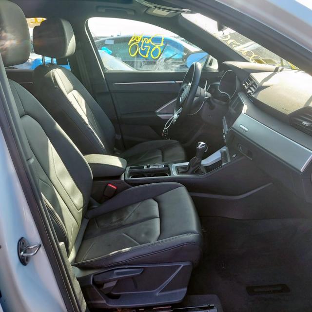 Photo 5 from auction – 2020 AUDI Q3 PREMIUM with VIN WA1AECF31L1085500