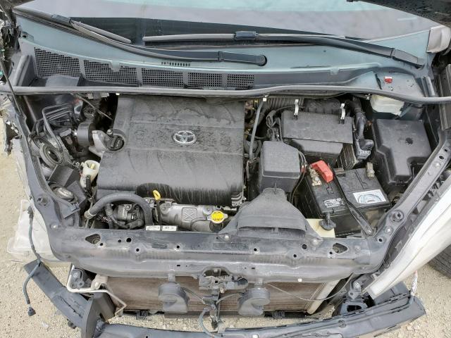Photo 7 from auction – 2015 TOYOTA SIENNA LE with VIN 5TDKK3DC2FS558284