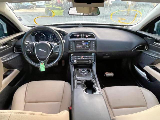 Photo 7 from auction – 2017 JAGUAR XE PREMIUM with VIN SAJAD4BN5HA971401