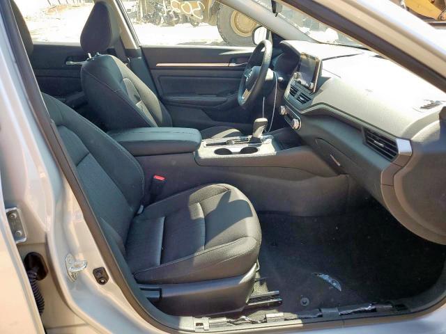 Photo 5 from auction – 2022 NISSAN ALTIMA SV with VIN 1N4BL4DV3NN370730