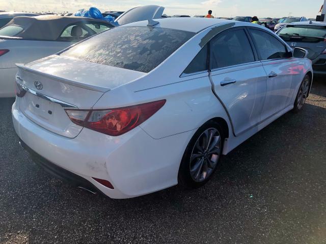 Photo 4 from auction – 2014 HYUNDAI SONATA SE with VIN 5NPEC4AC4EH910628