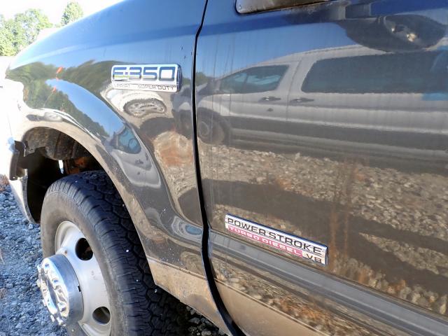 Photo 10 from auction – 2005 FORD F350 SRW S with VIN 1FTWW33P56EB09522