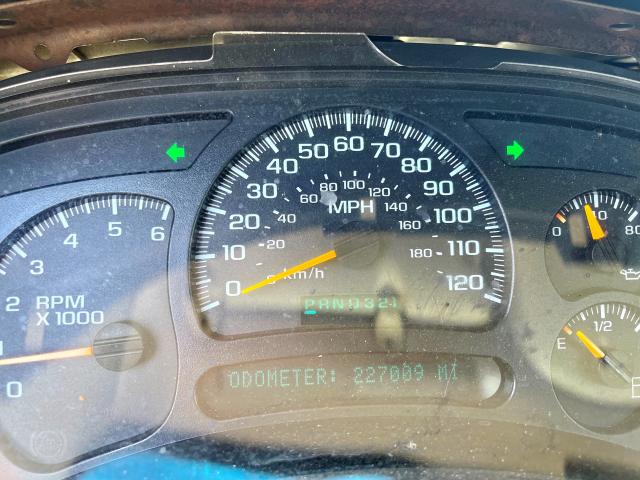 Photo 8 from auction – 2005 CHEVROLET SILVERADO with VIN 1GCHK23U85F804283