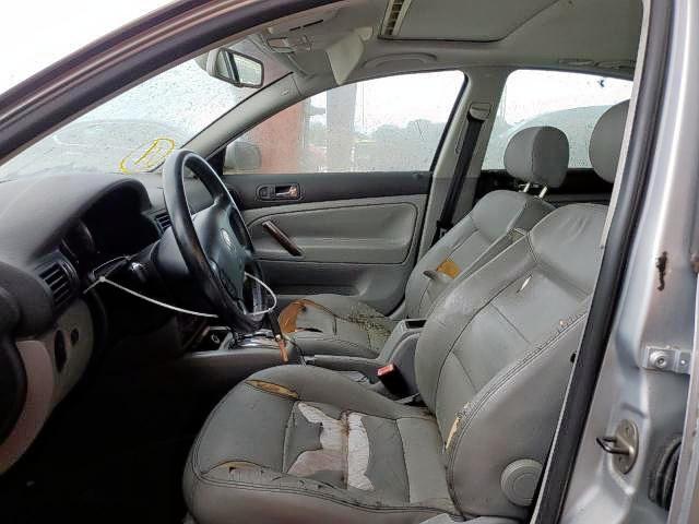 Photo 5 from auction – 2004 VOLKSWAGEN PASSAT GLX with VIN WVWTH63B94P042234