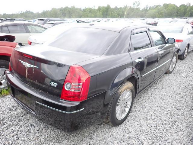 Photo 4 from auction – 2010 CHRYSLER 300 TOURIN with VIN 2C3CA5CV2AH297370