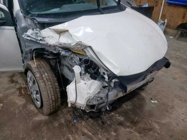 Photo 9 from auction – 2012 TOYOTA PRIUS C with VIN JTDKDTB36C1527562