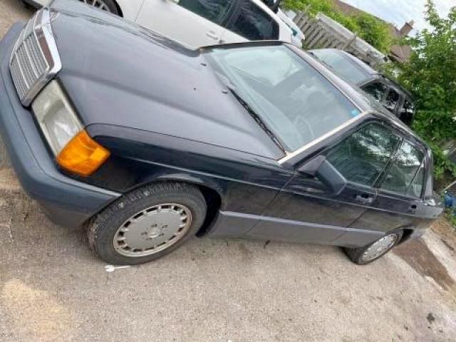 Photo 2 from auction – 1990 MERCEDES-BENZ 190 E 2.6 with VIN WDBDA29D8LF729914