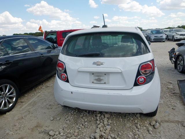 Photo 9 from auction – 2016 CHEVROLET SONIC LS with VIN 1G1JA6SH7G4105928