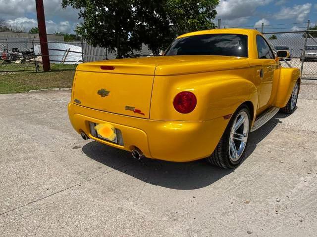 Photo 4 from auction – 2004 CHEVROLET SSR with VIN 1GCES14P54B112249
