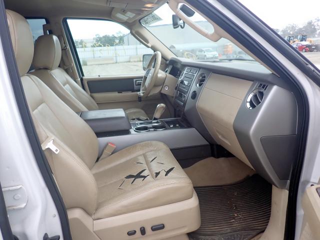 Photo 5 from auction – 2011 FORD EXPEDITION with VIN 1FMJU1J52BEF47118