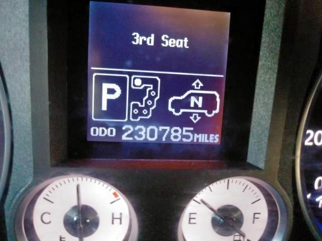 Photo 8 from auction – 2011 LEXUS LX 570 with VIN JTJHY7AX8B4059080