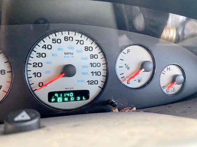 Photo 8 from auction – 2000 DODGE STRATUS SE with VIN 1B3EJ46C3YN212693