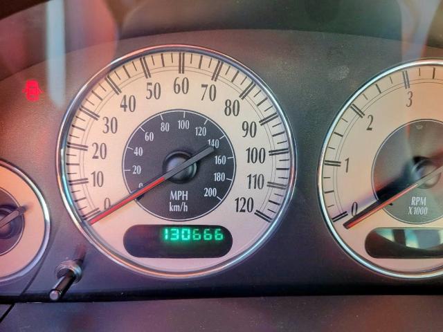 Photo 8 from auction – 2001 CHRYSLER TOWN & COU with VIN 2C8GP64L51R347007