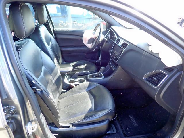 Photo 5 from auction – 2013 CHRYSLER 200 LIMITE with VIN 1C3CCBCG3DN738056
