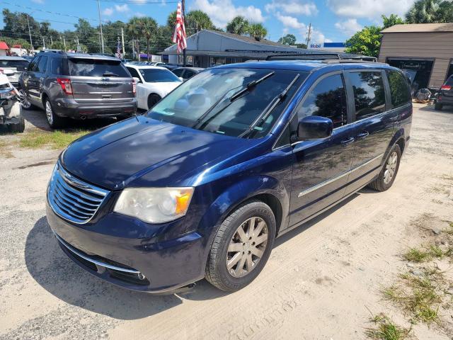 Photo 2 from auction – 2014 CHRYSLER TOWN & COU with VIN 2C4RC1BG1ER364259