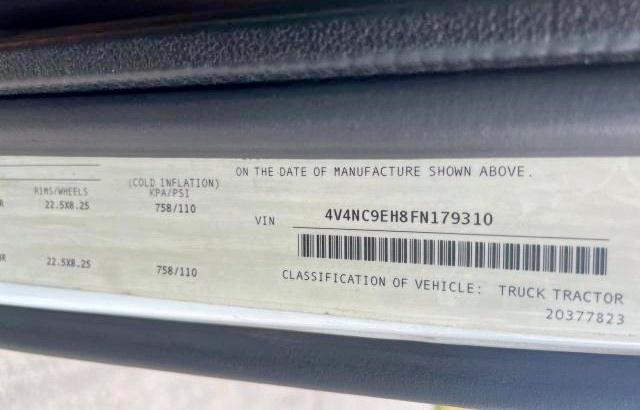 Photo 10 from auction – 2015 VOLVO VN VNL with VIN 4V4NC9EH8FN179310