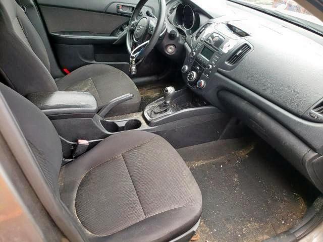 Photo 5 from auction – 2012 KIA FORTE EX with VIN KNAFU4A22C5471805