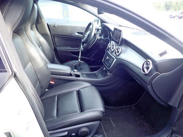 Photo 5 from auction – 2016 MERCEDES-BENZ CLA 250 with VIN WDDSJ4EB7GN292269