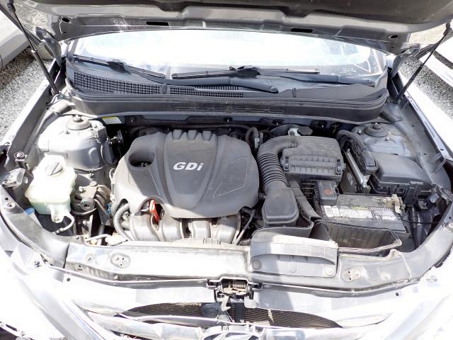 Photo 7 from auction – 2013 HYUNDAI SONATA SE with VIN 5NPEC4AC4DH678059