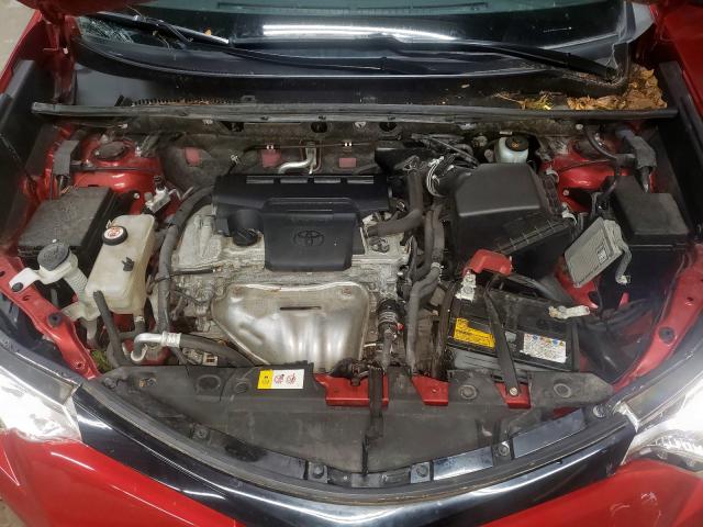 Photo 7 from auction – 2017 TOYOTA RAV4 SE with VIN JTMJFREV7HJ133985