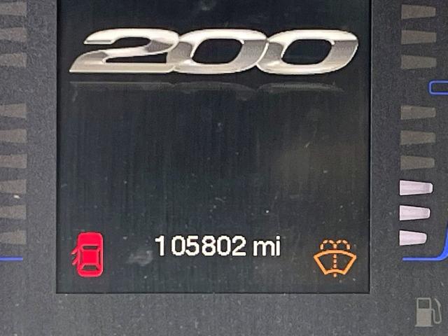 Photo 8 from auction – 2015 CHRYSLER 200 LIMITE with VIN 1C3CCCAB8FN687895