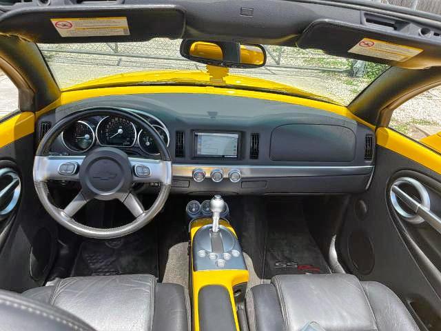 Photo 9 from auction – 2004 CHEVROLET SSR with VIN 1GCES14P54B112249