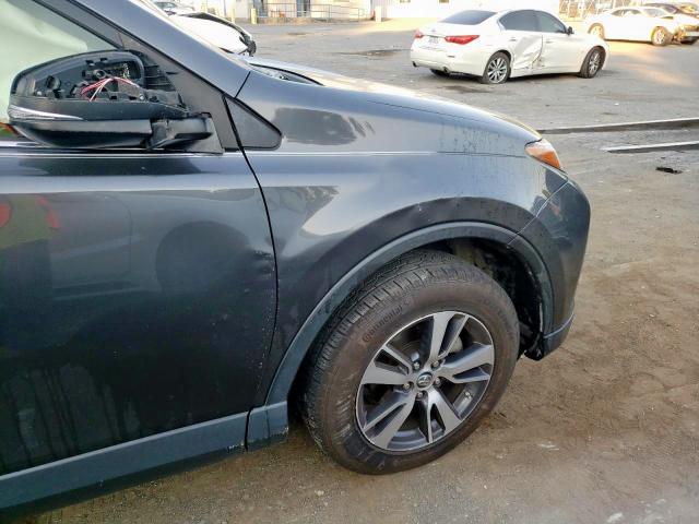 Photo 9 from auction – 2016 TOYOTA RAV4 XLE with VIN JTMWFREV0GD087385