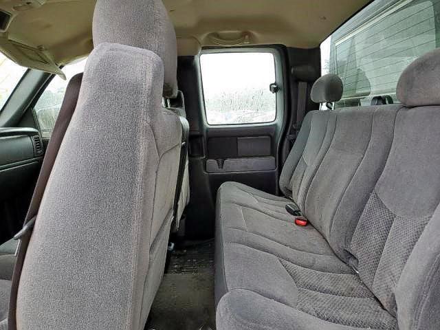 Photo 6 from auction – 2005 CHEVROLET SILVERADO with VIN 2GCEK19V751300909