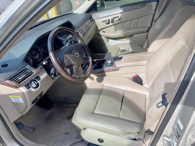 Photo 5 from auction – 2012 MERCEDES-BENZ E 350 with VIN WDDHF5KB4CA547967