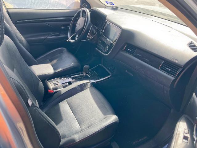 Photo 5 from auction – 2017 MITSUBISHI OUTLANDER with VIN JA4JZ4AX8HZ056170