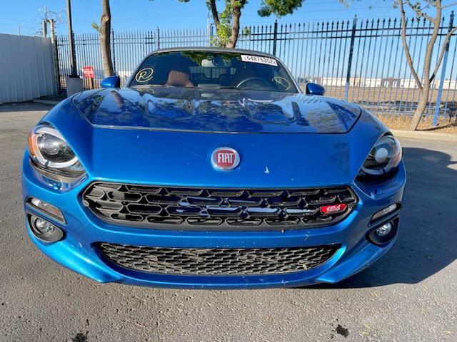 Photo 2 from auction – 2017 FIAT 124 SPIDER with VIN JC1NFAEK9H0100840