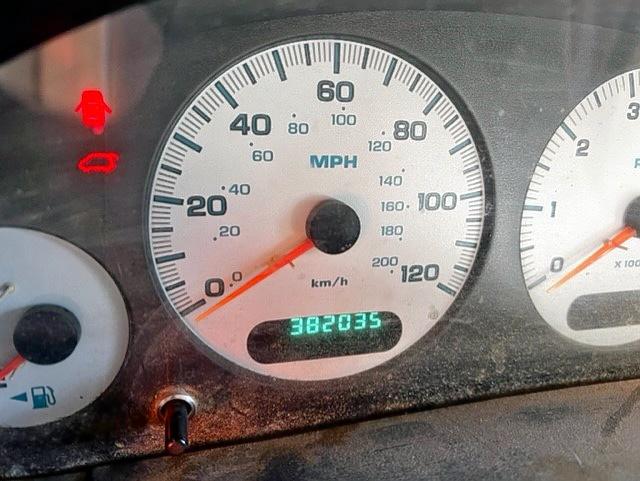Photo 8 from auction – 2004 CHRYSLER TOWN & COU with VIN 2C4GP54L04R528273
