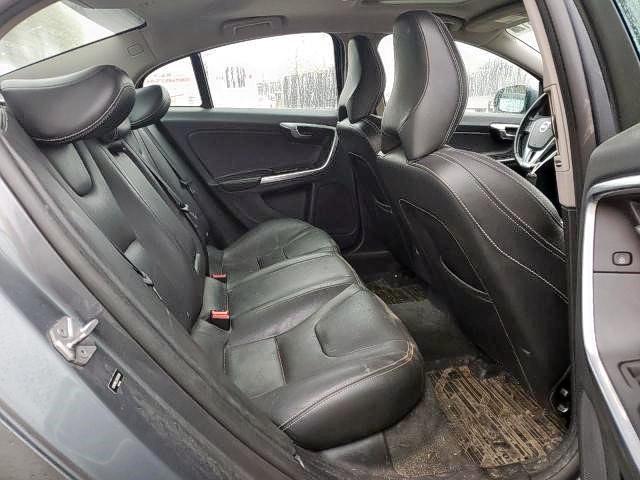 Photo 6 from auction – 2017 VOLVO S60 DYNAMI with VIN YV140MTL2H2422019