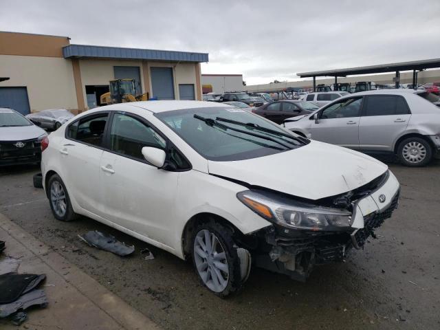 Photo 4 from auction – 2017 KIA FORTE LX with VIN 3KPFL4A78HE049891