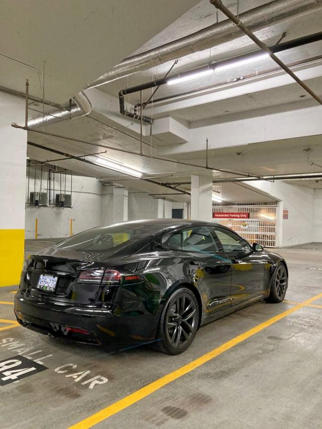 Photo 4 from auction – 2022 TESLA MODEL S with VIN 5YJSA1E52NF482835