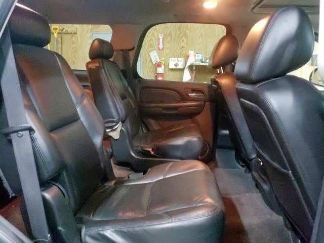 Photo 6 from auction – 2010 GMC YUKON DENA with VIN 1GKUKEEF0AR276606