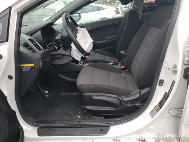 Photo 7 from auction – 2017 KIA FORTE LX with VIN 3KPFL4A78HE049891