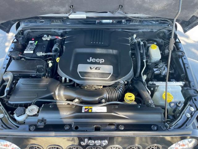 Photo 7 from auction – 2016 JEEP WRANGLER U with VIN 1C4BJWFG8GL229645