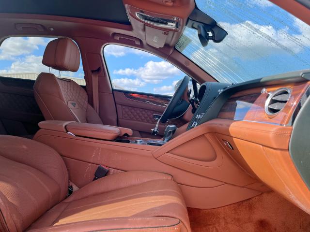 Photo 5 from auction – 2021 BENTLEY BENTAYGA with VIN SJAAM2ZV7MC036101