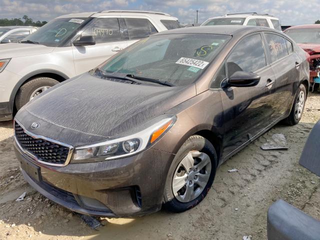 Photo 2 from auction – 2017 KIA FORTE LX with VIN 3KPFK4A78HE103760
