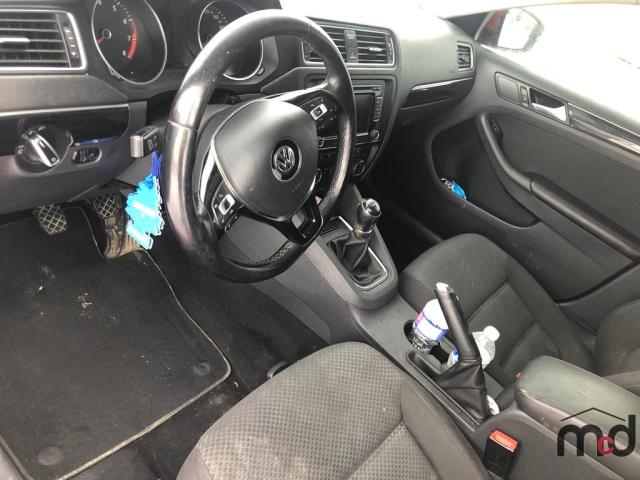 Photo 6 from auction – 2015 VOLKSWAGEN JETTA SE with VIN 3VWB07AJ3FM281187