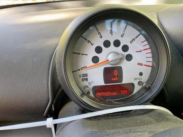Photo 8 from auction – 2011 MINI COOPER COU with VIN WMWZB3C52BWH95188