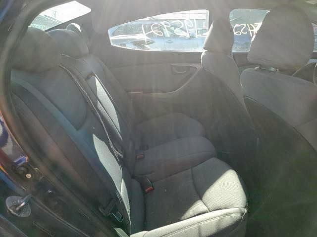 Photo 6 from auction – 2012 HYUNDAI ELANTRA GL with VIN 5NPDH4AE1CH081030
