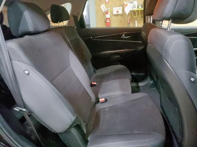 Photo 6 from auction – 2016 KIA SORENTO LX with VIN 5XYPGDA56GG047467