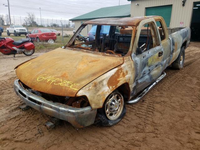 Photo 2 from auction – 2000 CHEVROLET SILVERADO with VIN 1GCGK29U1YE353162