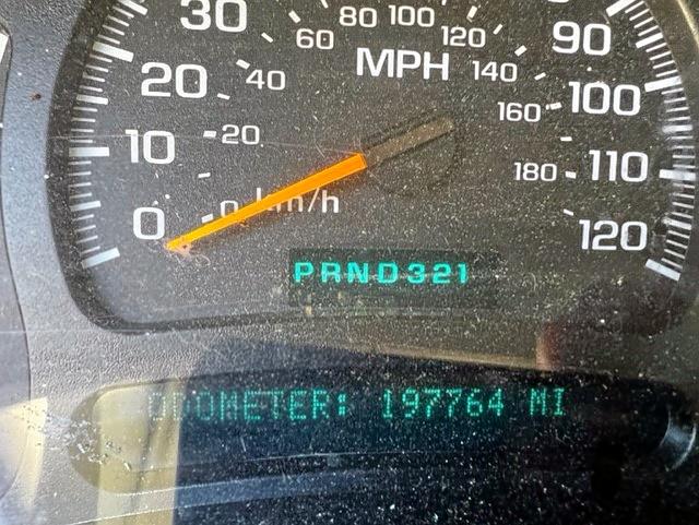 Photo 8 from auction – 2005 CHEVROLET SILVERADO with VIN 1GCEK19B55Z108515