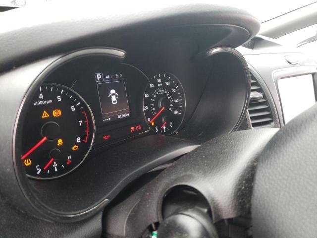 Photo 8 from auction – 2017 KIA FORTE LX with VIN 3KPFL4A78HE049891