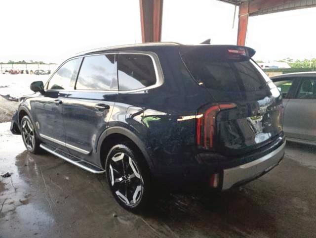 Photo 3 from auction – 2023 KIA TELLURIDE with VIN 5XYP34GC2PG330918